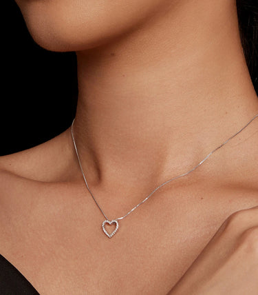 Сребърно колие "Amore"