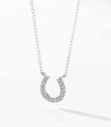 Сребърно колие "Късметът ми стои добре"