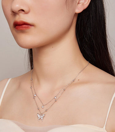 Сребърно колие "Окрилена"