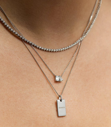 Сребърно колие с правоъгълна плочка