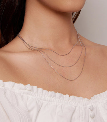 Сребърно колие "Тринити"