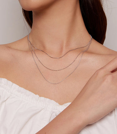 Сребърно колие "Тринити"