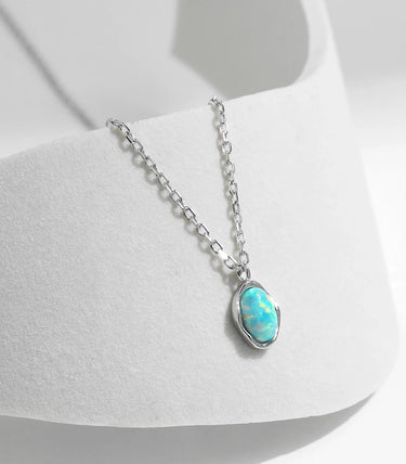 Сребърно колие "Утрин в опални цветове"