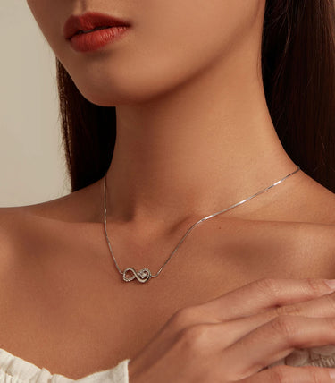 Сребърно колие „Завинаги“