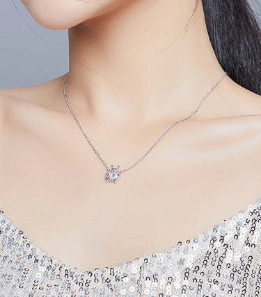 Сребърно колие „Нося късмет“