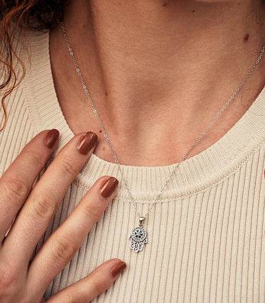 Сребърно колие "Ръката на Фатима"