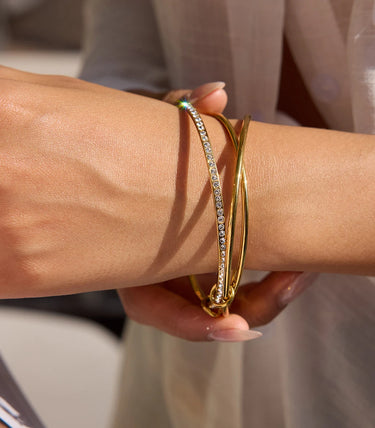 Троен сет твърди гривни с циркони