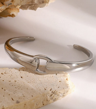 Твърда отворена гривна hollow link