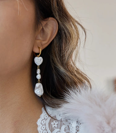 Висящи обеци халки с различни по форма перли